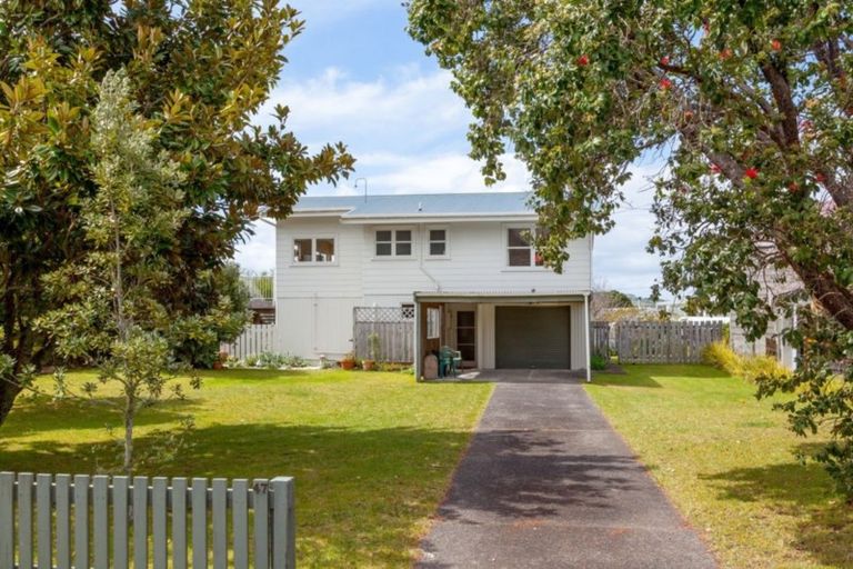 Photo of property in 47 Riverview Road, Cooks Beach, Whitianga, 3591
