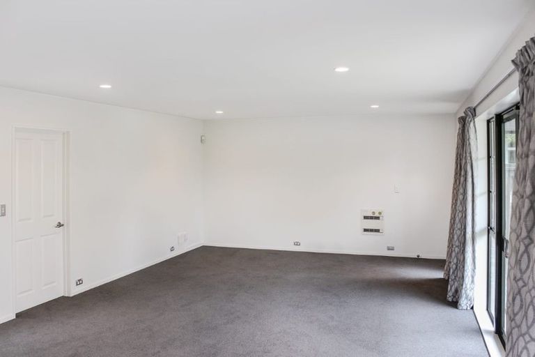 Photo of property in 46d Division Street, Riccarton, Christchurch, 8041