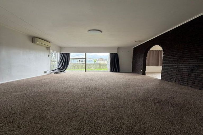 Photo of property in 7 Belgrave Place, Papakura, 2110