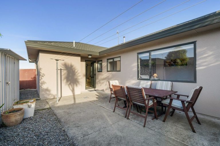 Photo of property in 98 Parnell Heights, Kelvin Grove, Palmerston North, 4414