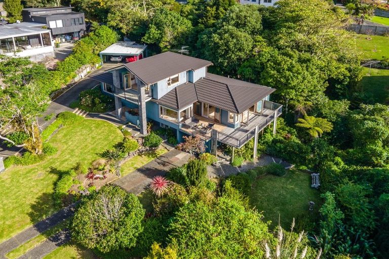 Photo of property in 8 Rangitoto View Road, Cockle Bay, Auckland, 2014