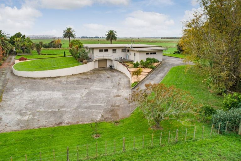 Photo of property in 820 Lockwood Road, Kairanga, Palmerston North, 4475