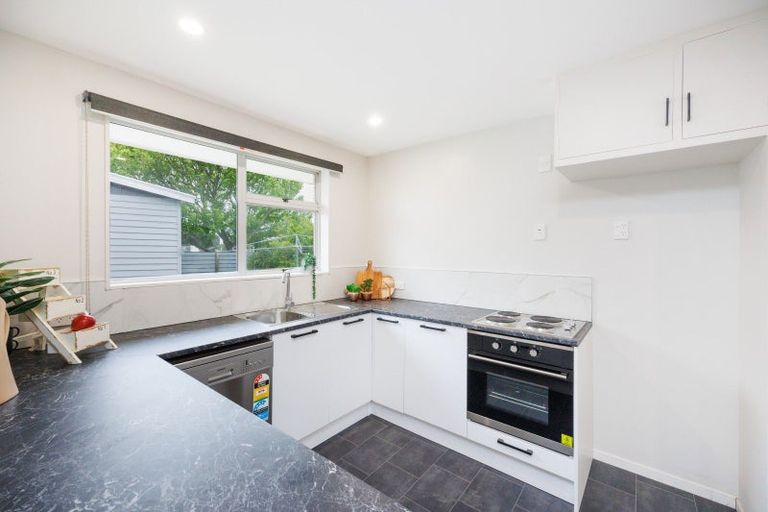 Photo of property in 4 Waihi Place, Westbrook, Palmerston North, 4412