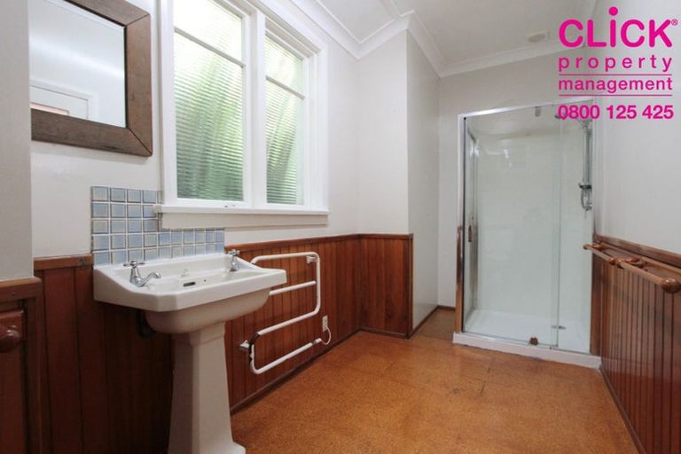 Photo of property in 32 Glengyle Street, Vauxhall, Dunedin, 9013