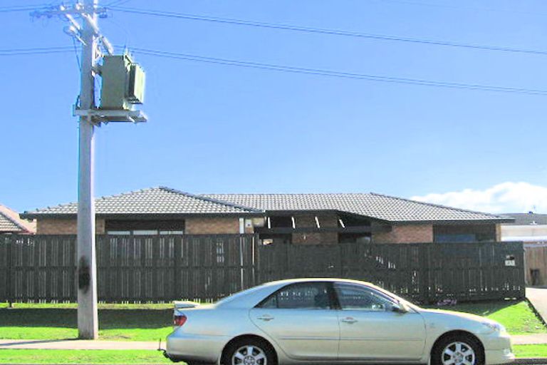 Photo of property in 25 Regent Street, Papatoetoe, Auckland, 2025