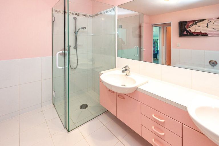 Photo of property in 14 Kent Road, Saint Johns Hill, Whanganui, 4501