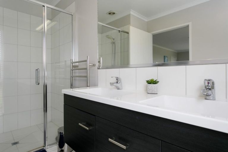 Photo of property in 119 Victory Drive, Wharewaka, Taupo, 3330