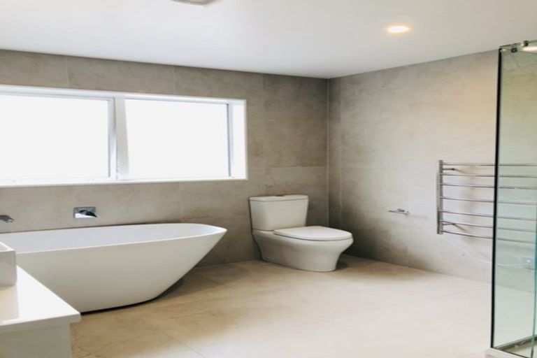 Photo of property in 63 Wainui Road, Silverdale, 0932