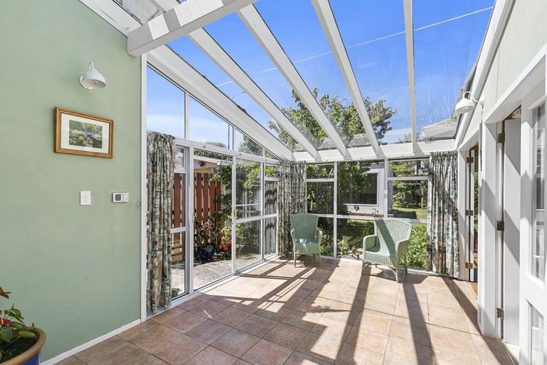 Photo of property in 24 Chamberlain Road, Karori, Wellington, 6012