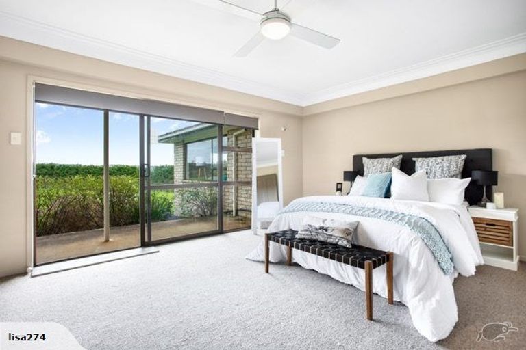 Photo of property in 1218 State Highway 16, Waimauku, 0883