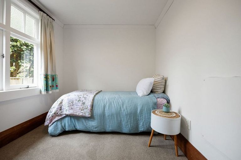 Photo of property in 74 Thornton Road, Cambridge, 3434