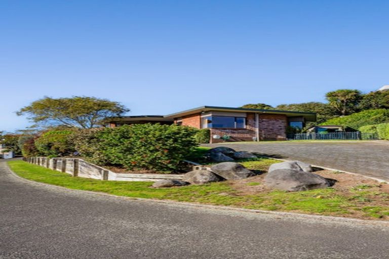 Photo of property in 23f Veale Road, Frankleigh Park, New Plymouth, 4310