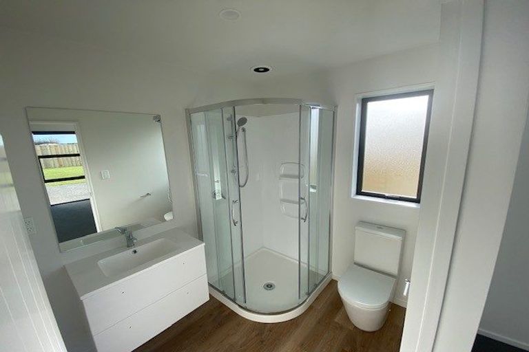 Photo of property in 7 Oakleigh Street, Woodend, 7610