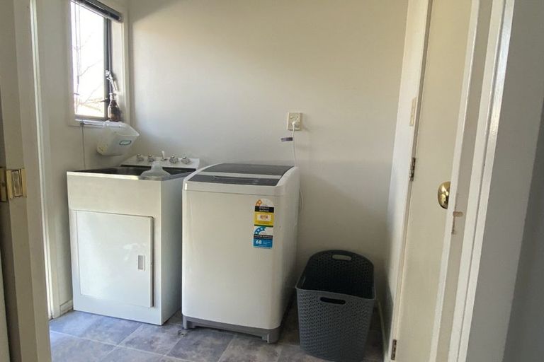 Photo of property in 8 Rimu Place, Taradale, Napier, 4112