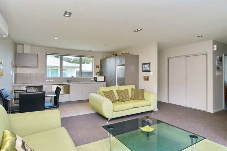 Photo of property in 5/9 Marsden Street, Heathcote Valley, Christchurch, 8022