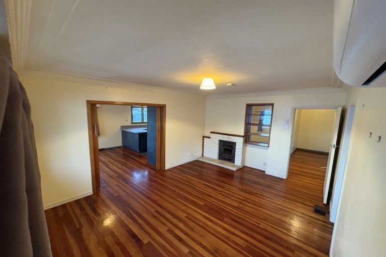 Photo of property in 1/380 West Coast Road, Glen Eden, Auckland, 0602