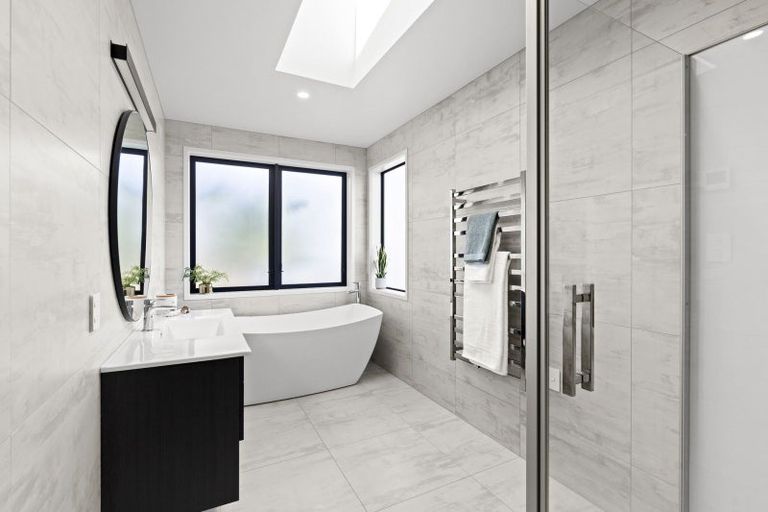 Photo of property in 14 Waitaha Place, Bell Block, New Plymouth, 4312