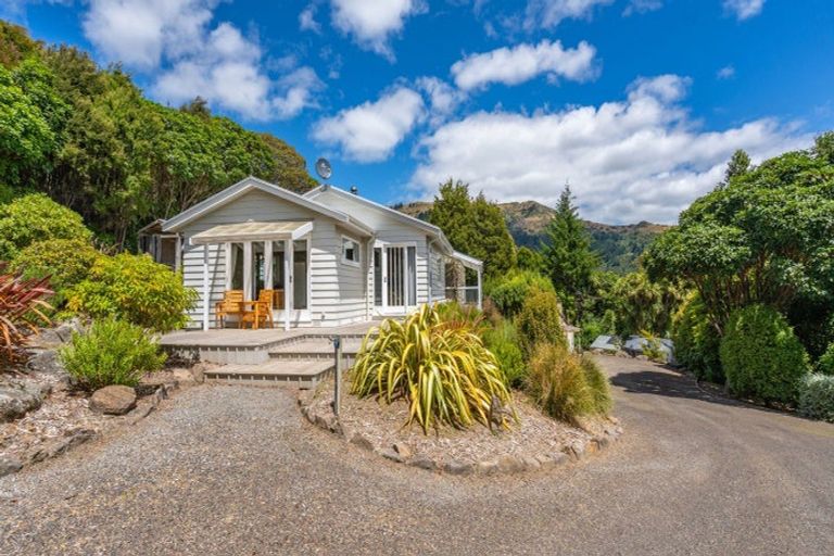 Photo of property in 306 Reynolds Valley Road, Okuti Valley, Little River, 7591