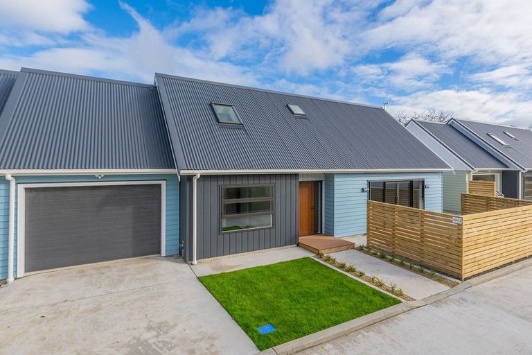 Photo of property in 109b Amohia Street, Paraparaumu, 5032