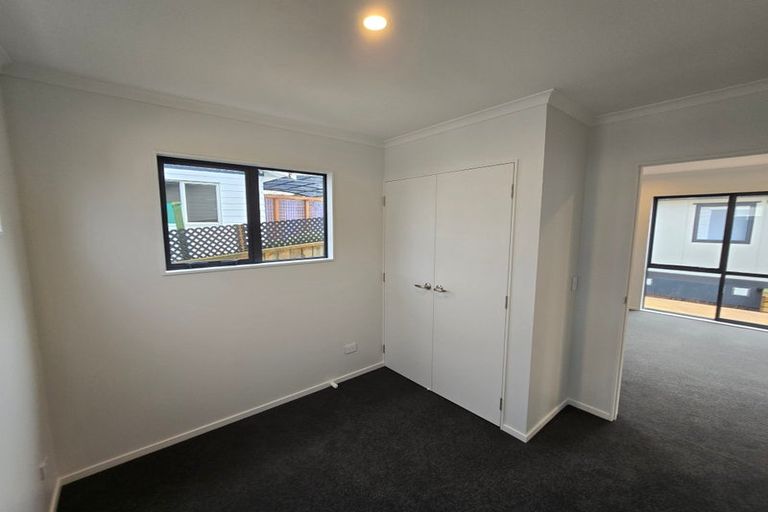 Photo of property in 17c-d Graham Street, Levin, 5510