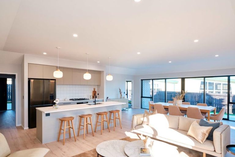 Photo of property in 33 Booker Drive, Tuakau, 2121