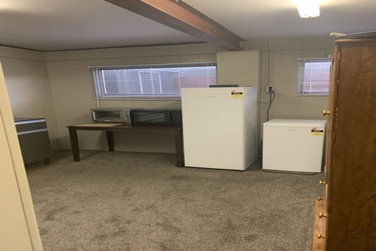 Photo of property in 43 Robertson Street, Richmond, Invercargill, 9810