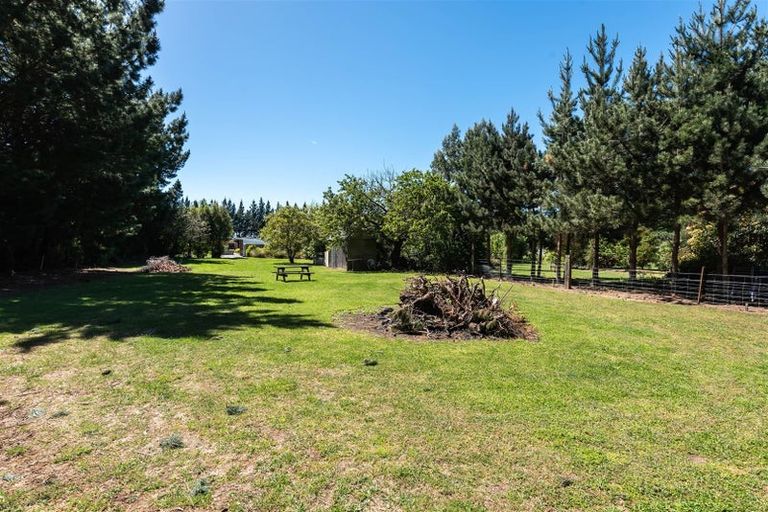 Photo of property in 233 Burnham Road, Burnham, 7600