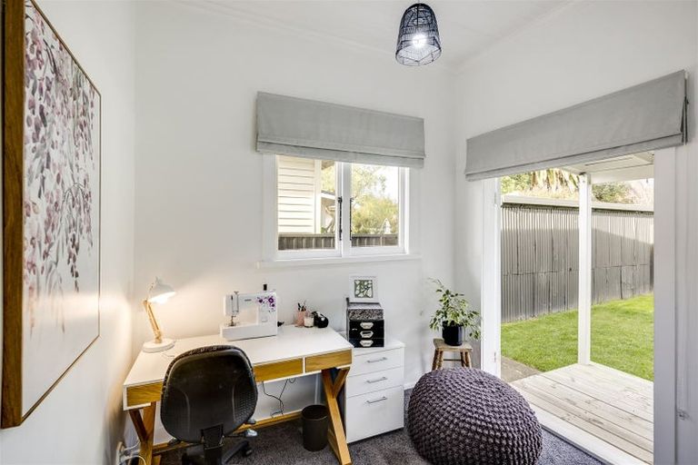 Photo of property in 48 Latham Street, Napier South, Napier, 4110