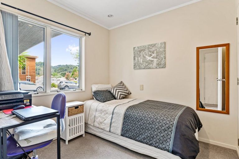 Photo of property in 2a Douglas Street, Kensington, Whangarei, 0112