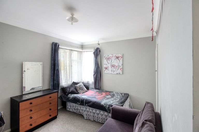 Photo of property in 1022 Tremaine Avenue, Roslyn, Palmerston North, 4414