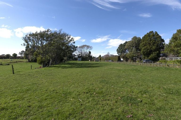 Photo of property in 11 Wills Road, Bell Block, New Plymouth, 4312