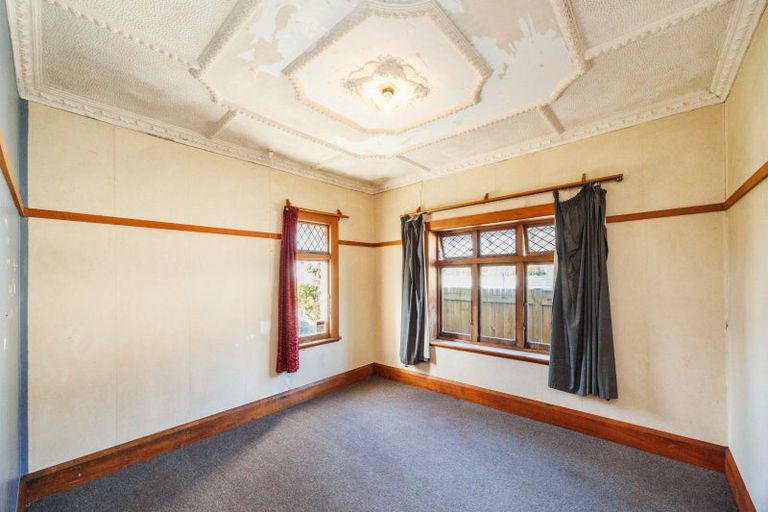 Photo of property in 972 Tremaine Avenue, Roslyn, Palmerston North, 4414