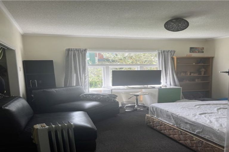 Photo of property in 878 Whangaparaoa Road, Manly, Whangaparaoa, 0930