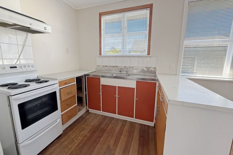 Photo of property in 14 Rangipoia Place, Turangi, 3334