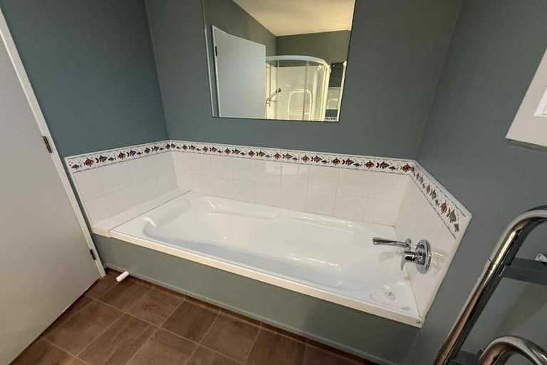 Photo of property in 49a Ferry Road, Arkles Bay, Whangaparaoa, 0932