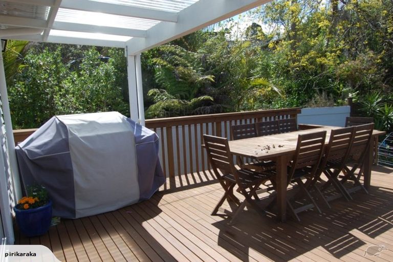 Photo of property in 29 Hebron Road, Waiake, Auckland, 0630