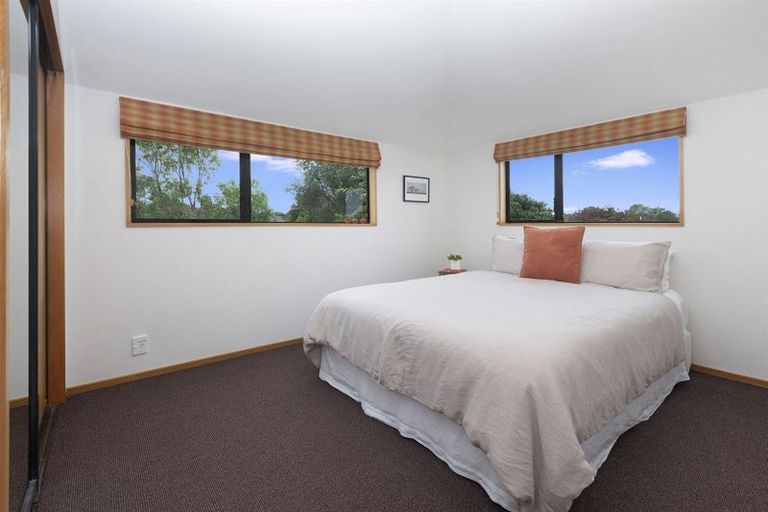 Photo of property in 5b Regency Crescent, Redwood, Christchurch, 8051