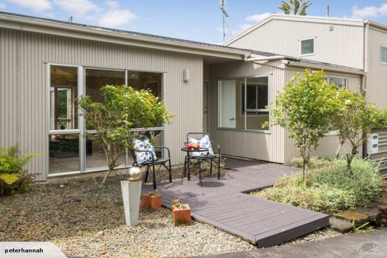 Photo of property in 13a Davita Place, Farm Cove, Auckland, 2012