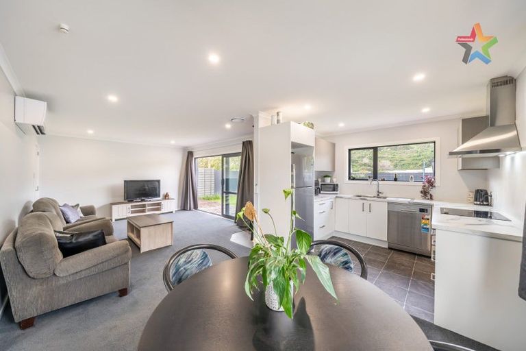 Photo of property in 1128a High Street, Taita, Lower Hutt, 5011