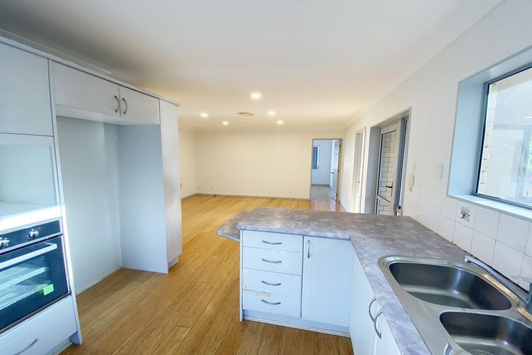 Photo of property in 47 Ransom Smyth Drive, Goodwood Heights, Auckland, 2105