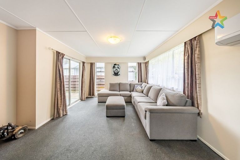 Photo of property in 27 Trelawney Road, Wainuiomata, Lower Hutt, 5014