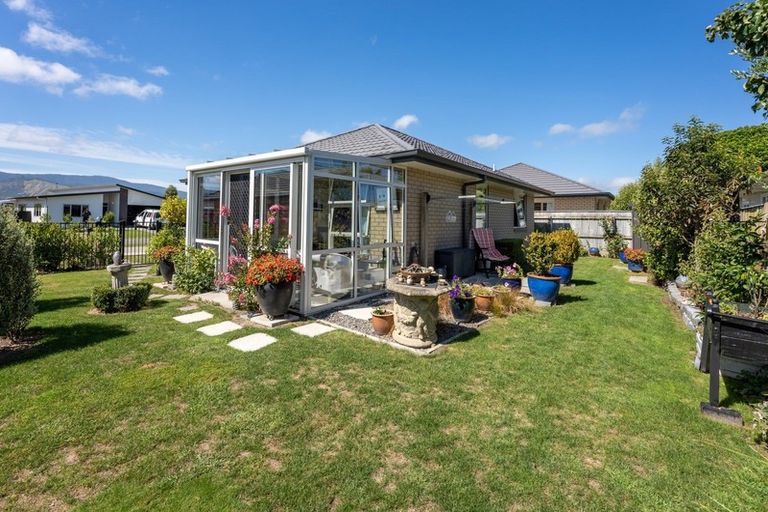 Photo of property in 18 Dal Din Drive, Otaki, 5512