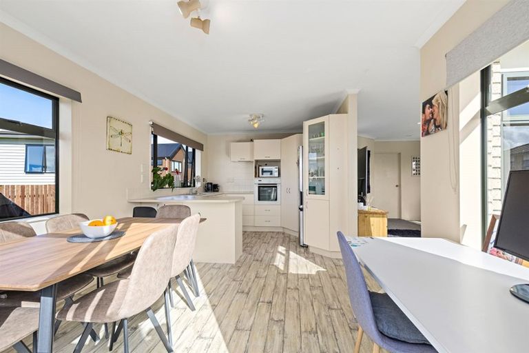 Photo of property in 71 Elan Place, Stanmore Bay, Whangaparaoa, 0932