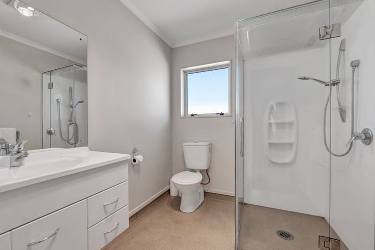 Photo of property in 9b Disraeli Street, Hawera, 4610