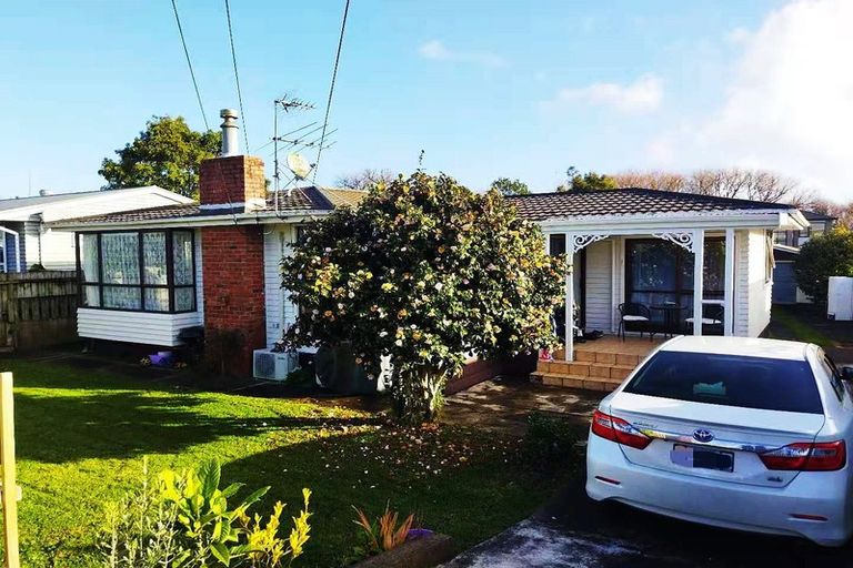 Photo of property in 193 Richardson Road, Mount Albert, Auckland, 1041
