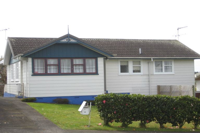 Photo of property in 138 Pembroke Street, Westown, New Plymouth, 4310