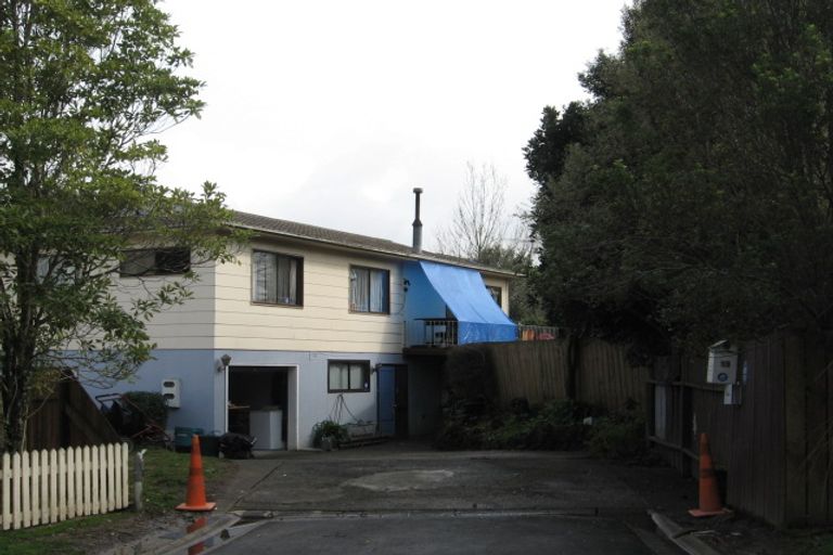 Photo of property in 15 Chantal Place, Red Hill, Papakura, 2110