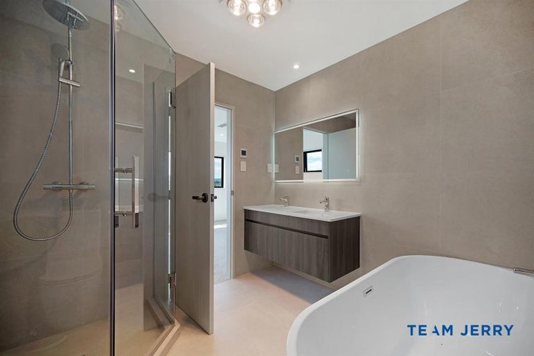 Photo of property in 7 Kauitara Lane, Karaka, 2113