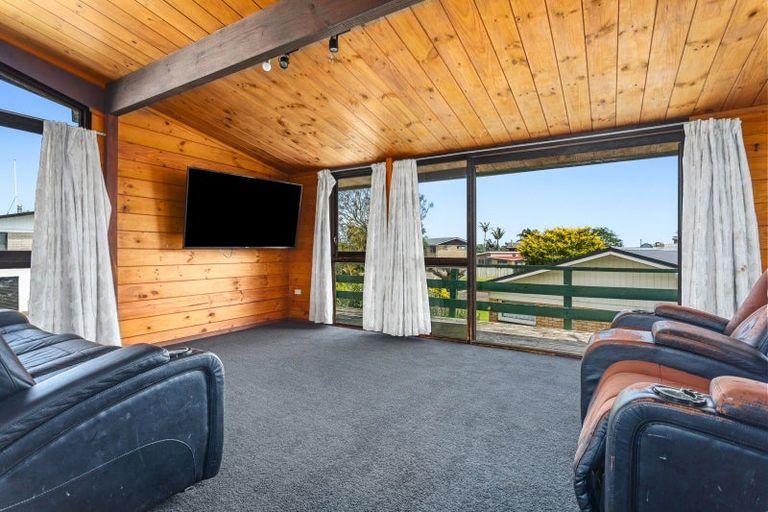 Photo of property in 90 Riverside Drive, Whakatane, 3120
