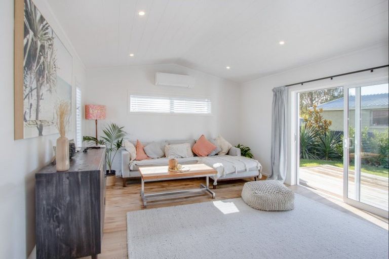 Photo of property in 66a Murphy Road, Taradale, Napier, 4112